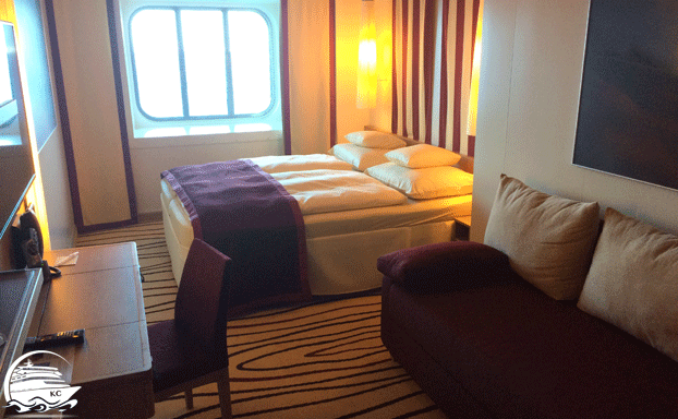 aidaperla-meerblickkabine-4125-bett-sofa-622px Kabinenkategorien - Meerblickkabine