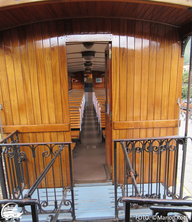 Bahnfahrt mit der "Rote Blitz" Ausflugstipps Mallorca - Bahnfahrt mit der "Rote Blitz"