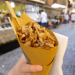 Bildnachweis 222 cr may mueller neapel streetfood auf der spaccanapoli 622px