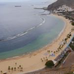 Bildnachweis 261 cr may mueller teneriffa auf eigene faust strand las teresitas 622px