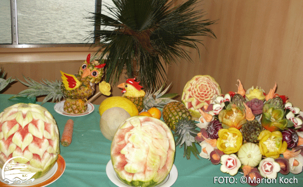 Obstschnitzereien Obstschnitzereien