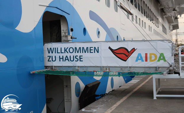 Zugang zum Schiff AIDA Check-In - Zugang zum Schiff
