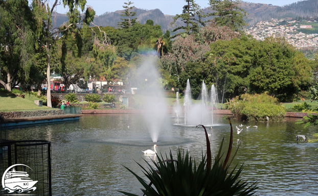 Springbrunnen im Santa Catarina Park Madeira Sehenswürdigkeiten - Funchal - Springbrunnen im Santa Catarina Park