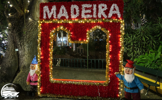 Fotopoint auf dem Weihnachtsmarkt in Funchal Madeira Sehenswürdigkeiten - Weihnachtsmarkt Funchal - Fotopoint