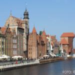 Bildnachweis 529 cr marion koch danzig Uferpromenade motlawa mit krantor 622px