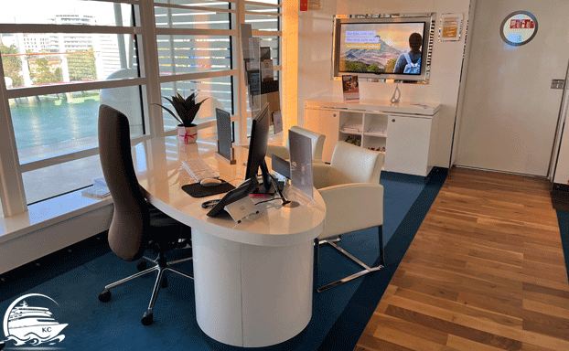 Concierge in der AIDA Lounge auf AIDAnova AIDA Lounge auf AIDAnova - Concierge