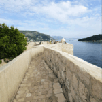 Bildnachweis 547 cr robert hartl dubrovnik alte stadtmauer 622px