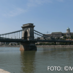 Bildnachweis 86 CR monika gask budapest kettenbruecke 512px