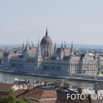 Bildnachweis 87 CR monika gask budapest parlament panorama 512px 1