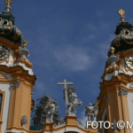 Bildnachweis 95 CR monika gask melk kirchtuerme 512px