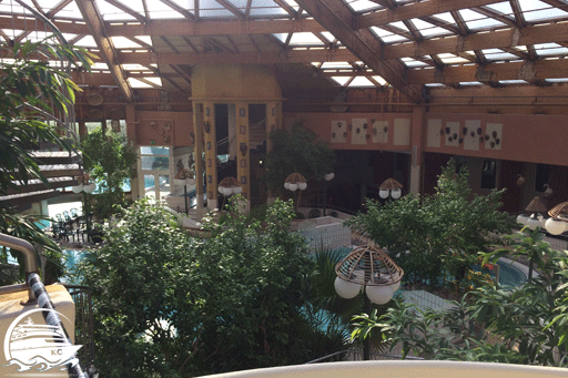 Center Parcs Aqua Mundo - Tropisches Schwimmparadies Blick ins Aqua Mundo im Center Park Nordseeküste 2017