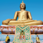 Bildnachweis 21 Statue in Asien